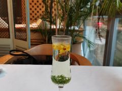 -若蘭慈·无国界素食料理(欢乐海岸店)