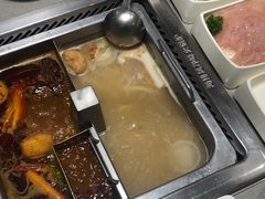 -海底捞火锅(奉化银泰店)