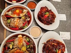 -草家酱蟹炭火烤肉店(珲春南路二店)