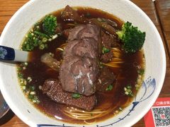 牛肉筋腩面-囿面传统制面馆(中央路店)