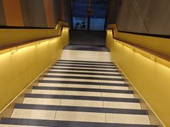 -麦当劳(龙洞店)