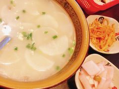 -富正毅三下锅·湘西韵味(天门山索道店)