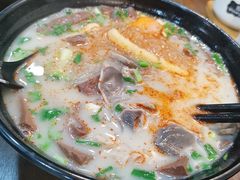 -鸭小妹鸭血粉丝(老门东店)
