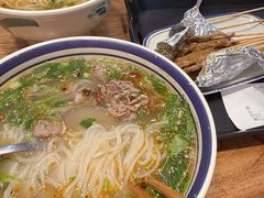 -云阿蛮云南生烫牛肉米线(奉贤路店)