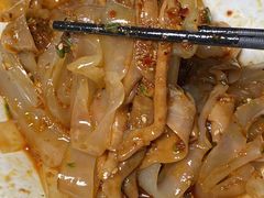 -老来福·非遗酸汤兔(凯旋路店)
