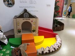 -绿城奇妙园双语日托(华茂悦峰园区)