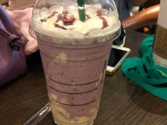 -星巴克臻选(南京金茂览秀城店)