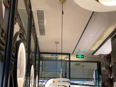-新白鹿餐厅(金鹰新街口店)