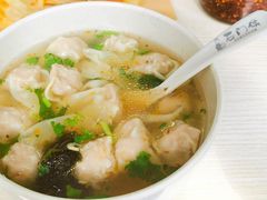 鲜肉馄饨-石门侯·石门馄饨侯(革新北街店)
