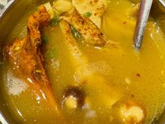 -破瓦寒窑·地摊烤羊排