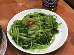 -坤记煲仔小菜(西环店)