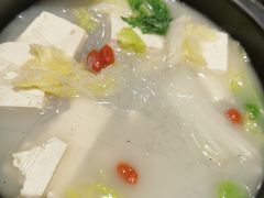 -皇城根·烤鸭·鱼头·家常菜(欧亚大观乐活城店)