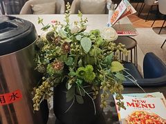 -必胜客(东部星悦天地店)