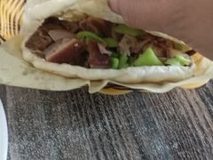 -德仁务·大饼卷肉