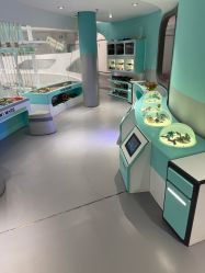 -MINI MARS 移动的空间站乐园·餐饮·派对(浦东金桥店)