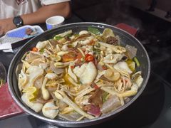 -桥边小楼·手工云南菜·古城观景小楼