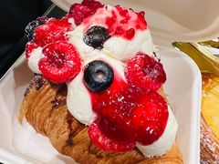 -BUTTERFUL&CREAMOROUS 黄油与面包(三里屯太古里店)