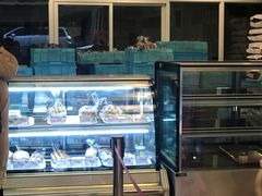 面包甜点陈列柜-国际饭店·帆声西饼屋(黄河路店)