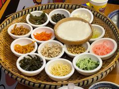 -包整·丝娃娃(一览甲秀楼风景店)