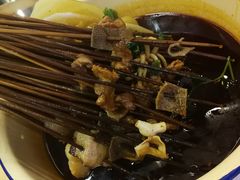 -拈签一笑黄牛肉辣卤串串