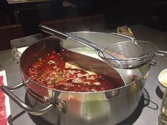 -牛德亨臻牛潮汕火锅(万邦时代店)