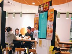 大堂-麦当劳(顾村公园店)