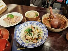 -古都历食南京菜·烤鸭·鸭血粉丝·汤包(南京博物院店)