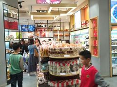 -良品铺子(海林广场店)