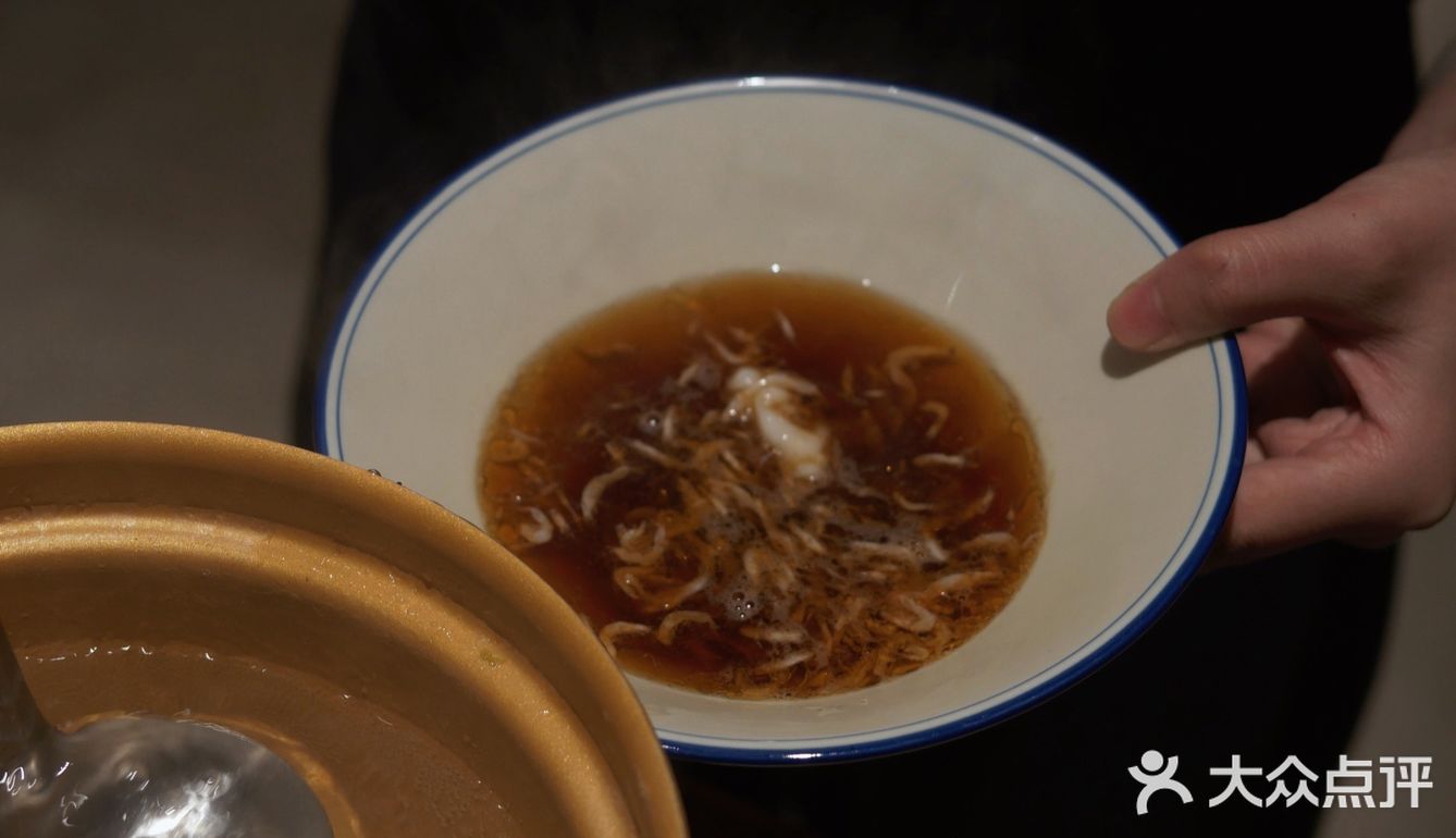 在下浩里的快闪店吃了个便饭
