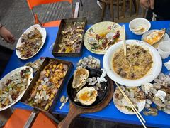 -老东镇啤酒屋海鲜加工·蒸汽海鲜·海鲜烧烤(台东店)