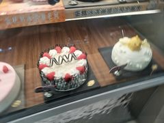-DQ·蛋糕·冰淇淋(龙湖狮山天街店)