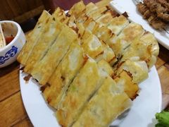 锅贴-三羊居食府(文艺路店)