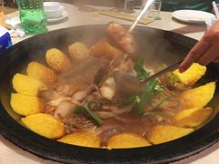 -王老六铁锅炖鱼(大东沟总店)