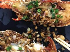 -六合夜市
