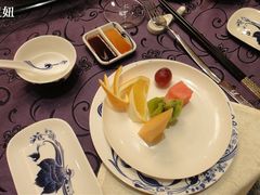 鲜果迎贵宾-悦隆酒店-中餐厅