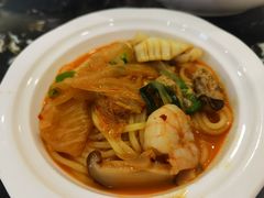 辣海鲜面-桃园中华料理炸酱面(燕儿岛路店)