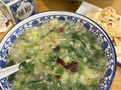 -八百里牛肉汤(盖饭·锅贴·万象城店)