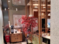 -三人行骨头王火锅(长寿店)