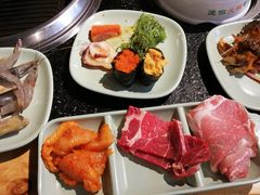 -釜御山海鲜烤肉火锅自助(新城市中心店)