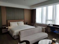 -深圳罗湖水贝IBC亚朵酒店