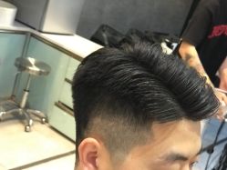 -SIX Hair Consultant