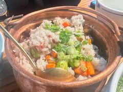 铜锅牛肝菌焖饭-一坐一忘云南菜(三里屯店)