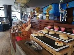 -宝利来国际大酒店-凤凰阁旋转餐厅