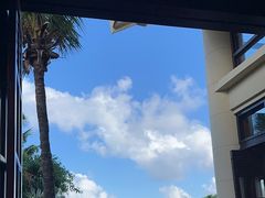 -亚龙湾喜来登·美景台大堂吧