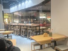 -魔都三兄弟酸辣粉·蘸卤炸串(虹桥万科店)
