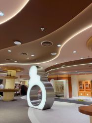 -奈尔宝·国风主题儿童乐园·亲子餐厅(豫园商城店)