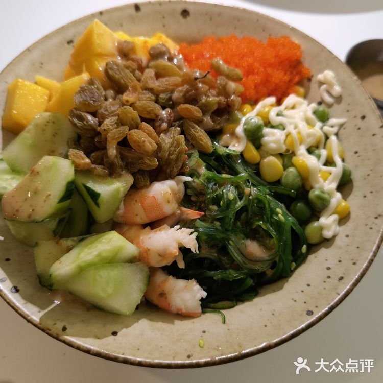 郑小包探店—新店深藏BLUE