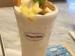 椰林飘香Plus冰淇淋奶昔-哈根达斯(天河城店)