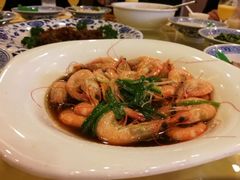 -山明水秀大饭店