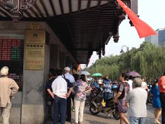 -陆稿荐观前街店